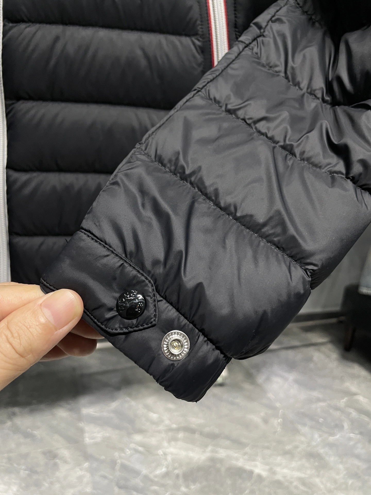 wg.luxury-- 7o9385r Down jacket white duck down nylon 2colour item: E-F000J1308-2